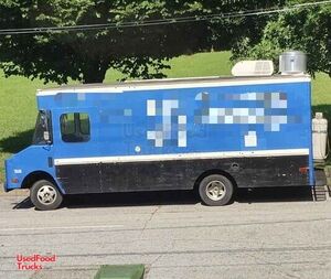 Versatile - 23' Chevrolet All-Purpose Food Truck Mobile Food Unit