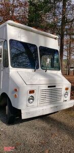 Ready to be Outfitted 16' Chevrolet P30 Basic Food Truck