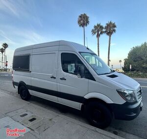 Versatile - 2016 Mercedes-Benz 2500 Coffee & Beverage Van with HCD Insignia