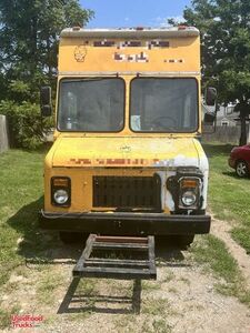 Used - 15' GMC Step Van All-Purpose Food Truck | Mobile Food Unit
