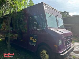 Fully-Equipped 2001 GMC Workhorse Step Van Kitchen Food Truck with Pro-Fire