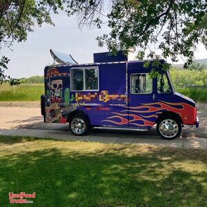 Chevrolet P30 Stuffed Churros Food Truck with Newly Built Kitchen