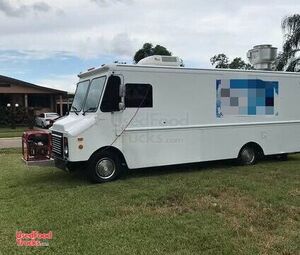 Versatile - GMC P3500 All-Purpose Food Truck | Mobile Food Unit