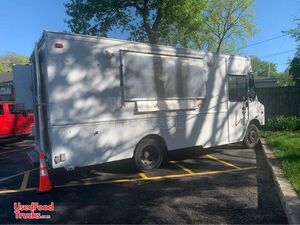 2009 Ford 24' All-Purpose Food Truck with Fire Suppression System | Taco Truck