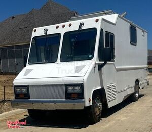 2001 Chevrolet All-Purpose Food Truck with New Engine Mobile Food Unit