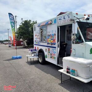 Used - 18' Chevrolet P30 Step Van Mobile Ice Cream and Shaved Ice Truck