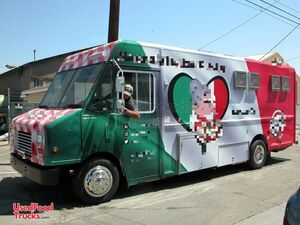 Well Equipped - 2007 Workhorse W42 All-Purpose Food Truck