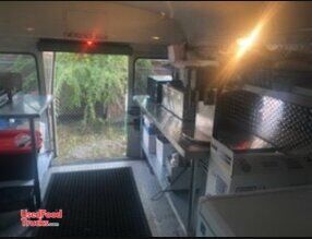 2000 GMC Savana Bus Ice Cream Truck / Ice Cream Store on Wheels