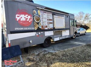 Low Miles Diesel 2001 P42 Workhorse Food Truck Mobile Kitchen