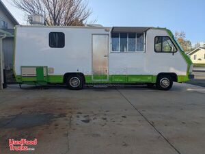 Clean - 27' Chevrolet P30 All-Purpose Food Truck Mobile Food Unit