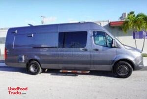 Low Mileage - 2022 Mercedes-Benz Sprinter 4500 Catering Food Truck