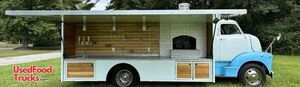 LOW MILES FULLY RESTORED VINTAGE 1947 20' Chevrolet P30 Pizza Food Truck w/ Beer Taps